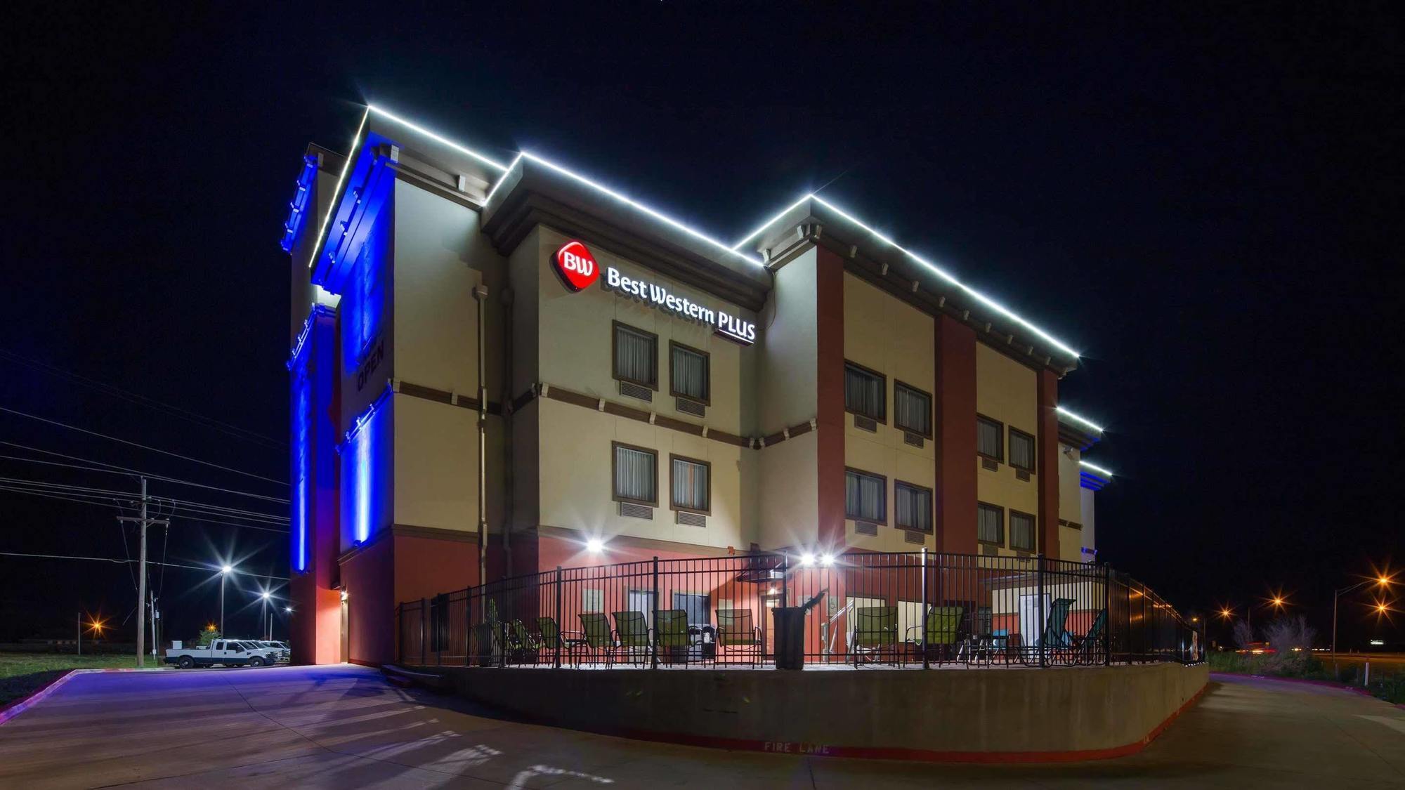 Best Western Plus/Executive Residency Elk City Exteriér fotografie